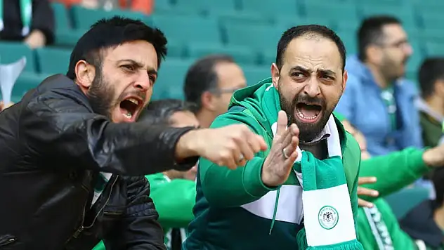 Konyaspor yönetimine tepkiler çığ gibi!