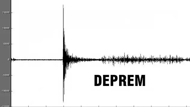 İtalya 4.9'la sarsıldı