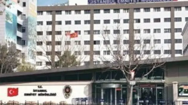 Üçüncü katta organize işler