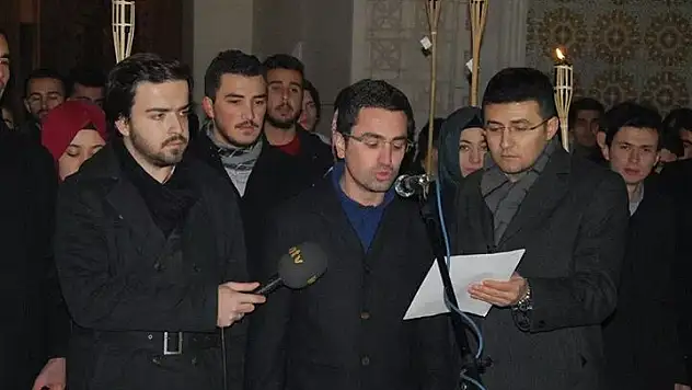 Ak Gençlik Milli Şairimiz Mehmet Akif'İ Andı