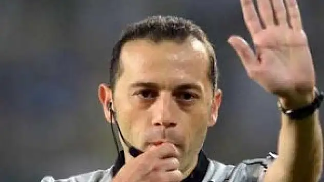 En çok düdük çalan hakem Cüneyt Çakır