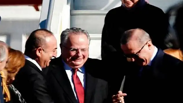 'Benim hediye ettiğim kravat değil mi?'