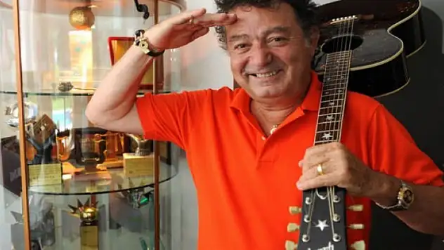 Kayahan başlattı mirasçıları devam ettirdi!