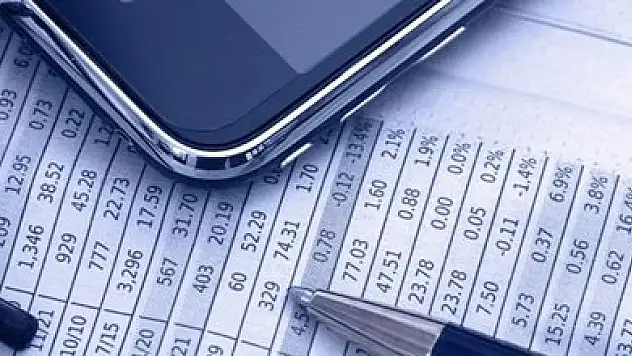 Amerika'da S&P 500 endeksi devlet tahviline tarihi fark attı