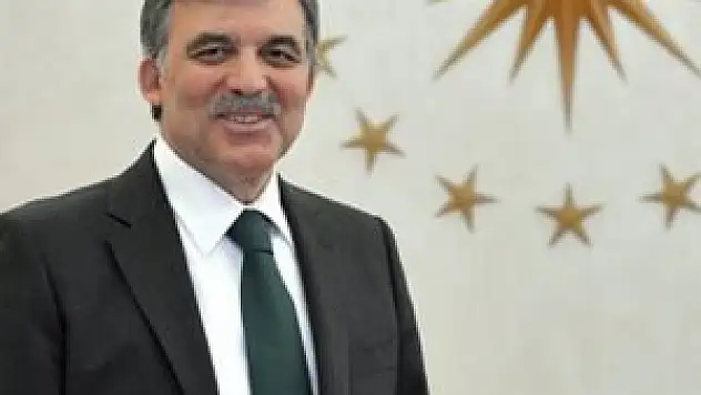 Gül'den yeni yıl mesajında 'darbe' uyarısı