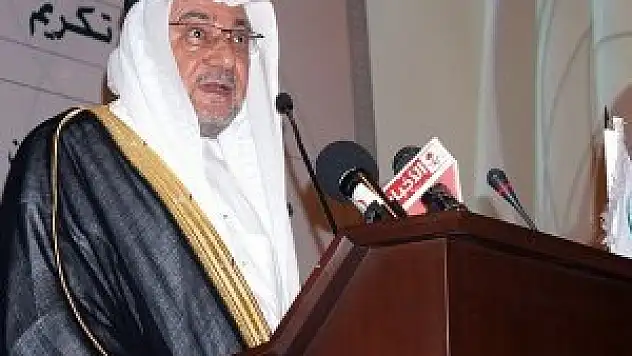 İİT'nin yeni Genel Sekreteri Medeni görevine başladı