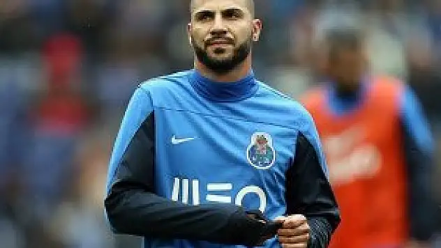Quaresma resmen Porto'da