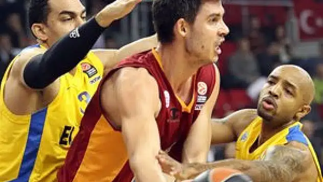 Galatasaray sonunu getiremedi 84-90