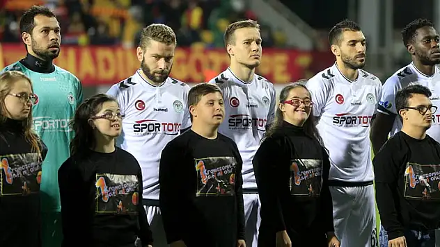 Mehmet Özdilek kadroyu bozmadı