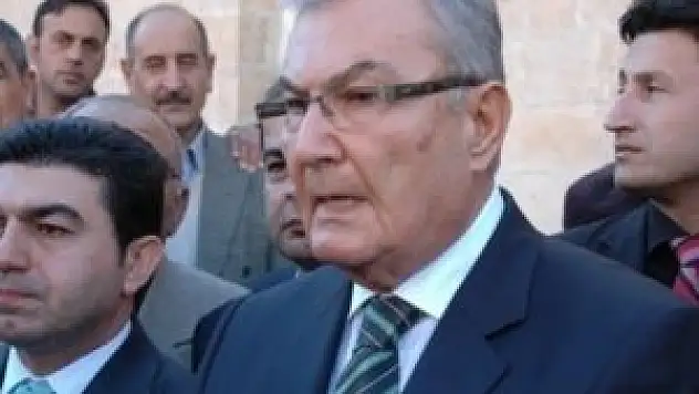 Baykal yeniden sahnede