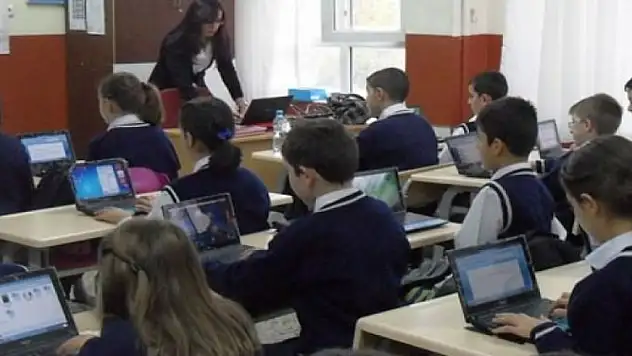 Bakan'dan yeni bilgisayar müjdesi