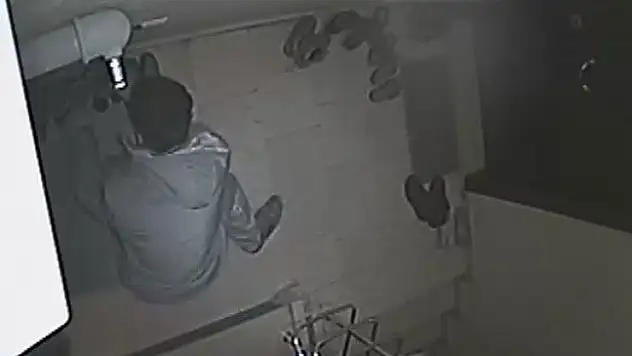 Konya'da ayakkabı hırsızlığı