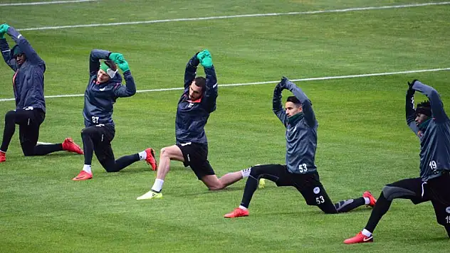 Konyaspor, Fener'e hazırlanıyor