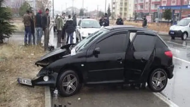 Konya'da zincirleme kaza 3 yaralı