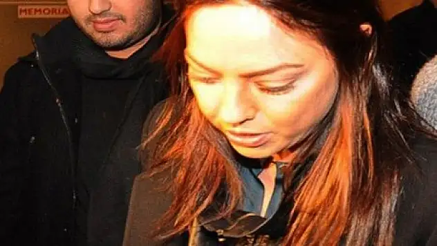 Ebru Gündeş Reza Zarrab'ı neden ziyaret etmiyor?