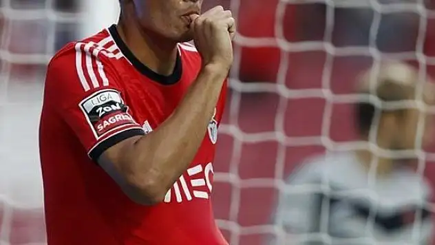 Fener kaçırdı Trabzon yakaladı!