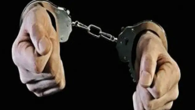 Komşusunun evinden hırsızlık yaptığı iddiası