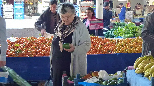 En çok yeme içmeye harcadık