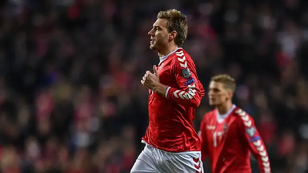 Konyaspor istedi, Bendtner yüksekten uçtu!