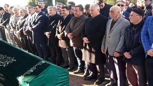 Başbakan Yıldırım'ın acı günü! Cenazeye katıldı