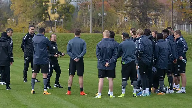 Konyaspor toplanıyor