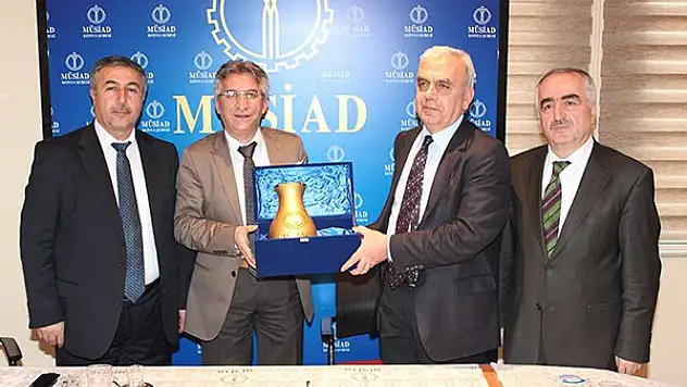 Van heyetinden MÜSİAD'a ziyaret