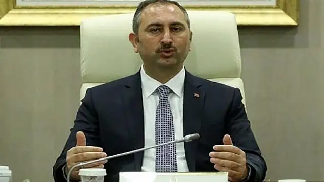 Bakan Gül'den KHK eleştirilerine cevap!