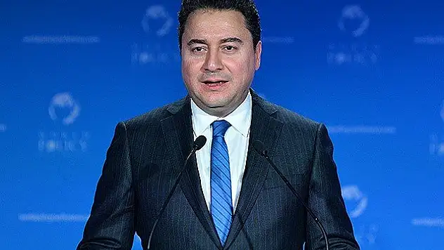 'Halk Bankası, İran'la ticarete aracılık yapmaya devam edecek'