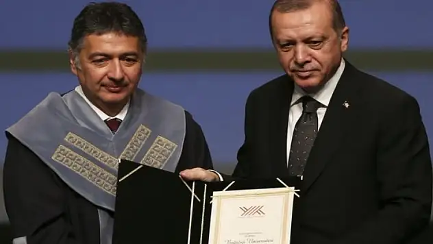 Rektör Özkan'dan o tweet için açıklama!