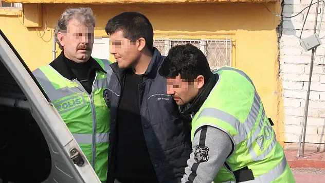 Kovulduğu iş yerinden 10 bin liralık eşya çaldı