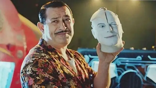 Cem Yılmaz'a büyük şok!