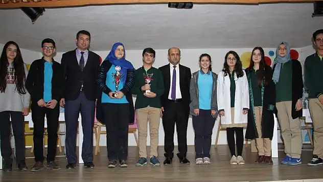 Beyşehir'de ' Haydi Bil Bakalım' ve 'Haydi Konuş Bakalım' yarışmalarının ilçe finali yapıldı