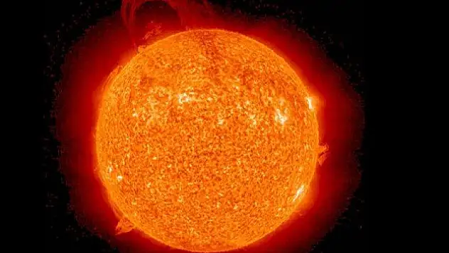 Güneş fırtınası Dünya'yı etkileyecek