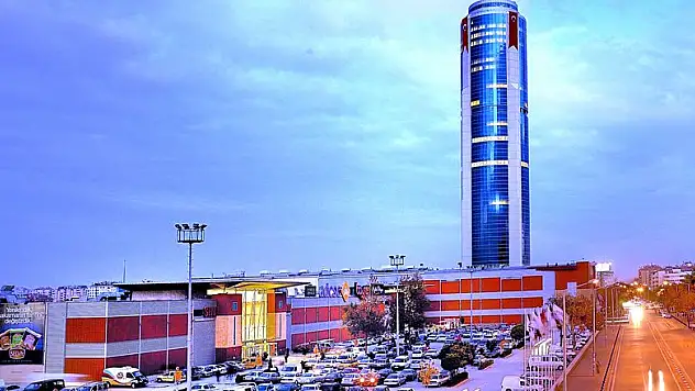 İttifak Holding'ten Arda Turan yalanlaması