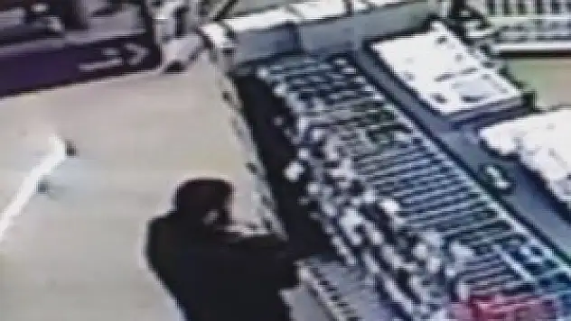 Aynı reyondan 17 hırsızlık!