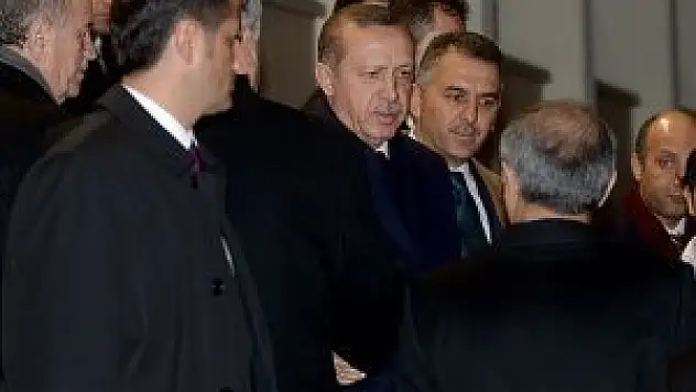 Başbakan Erdoğan yurda döndü