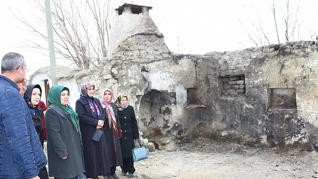 Karatay Belediyesi, evi yanan koçlar ailesine sahip çıkıyor
