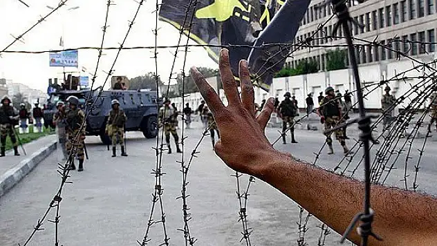 Mısır'da 198 kişinin tutukluluk süresi uzatıldı