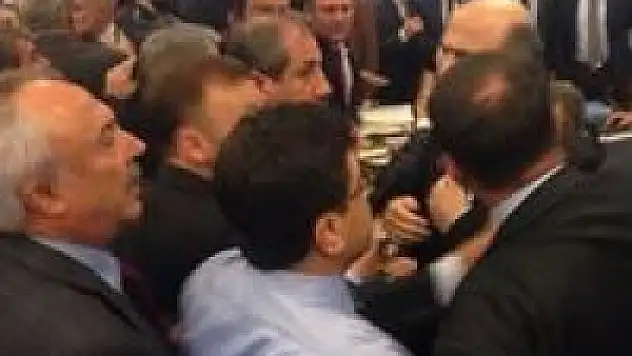 Meclis'te Eminağaoğlu provokasyonu