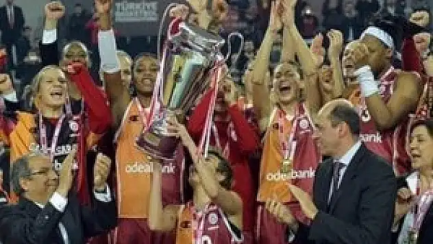 Galatasaray 5. kez üst üste kupayı aldı