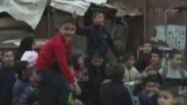 Ariel Şaron'un ölümüne Sabra ve Şatilla kamplarında kutlama