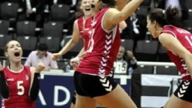 Beşiktaş Eczacıbaşı'nı deplasmanda devirdi