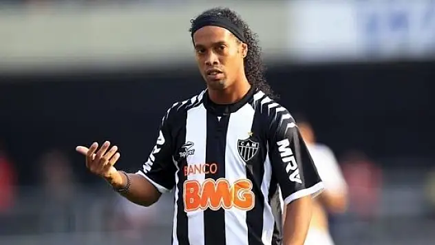 Ronaldinho gelmeme nedenini açıkladı