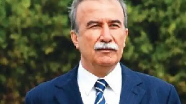 MİT'in sırları bile ellerinde