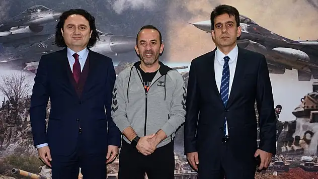 Özdilek'in ağır misafirleri vardı