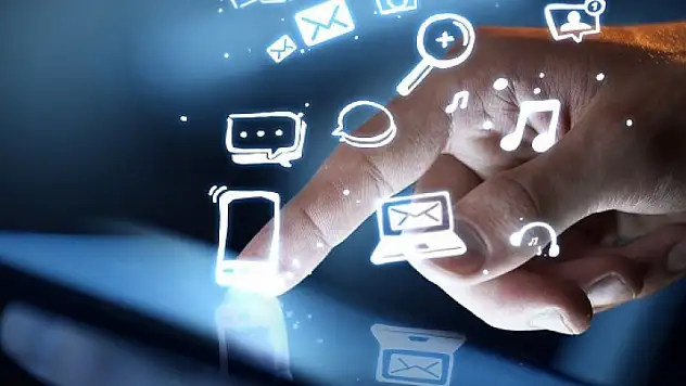 Türkiye'de internet ve sosyal medya kullanım oranları arttı