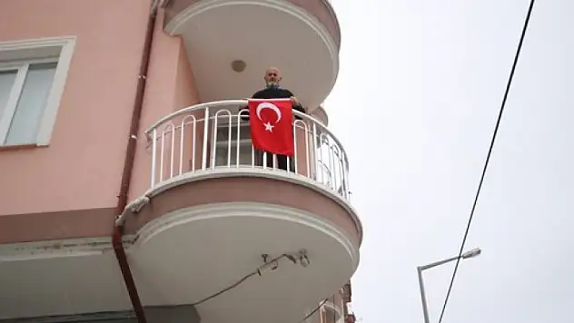 Beyşehir'den 'Zeytin Dalı' Harekatı'na bayraklı destek