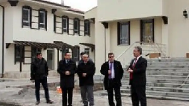 Başkan Hançerli Sevgi Evlerinde incelemelerde bulundu