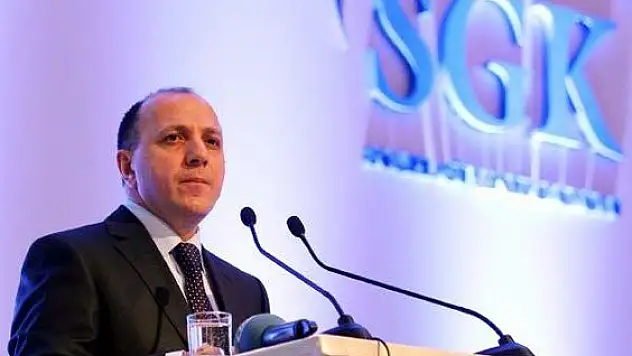 Çifte maaş alanlar paraları iade edecek