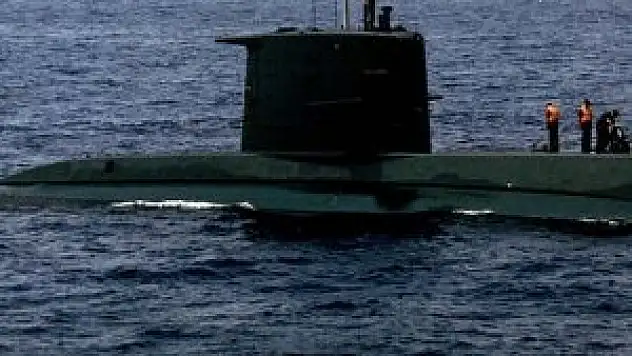 Yunanistan'da denizaltı skandalı